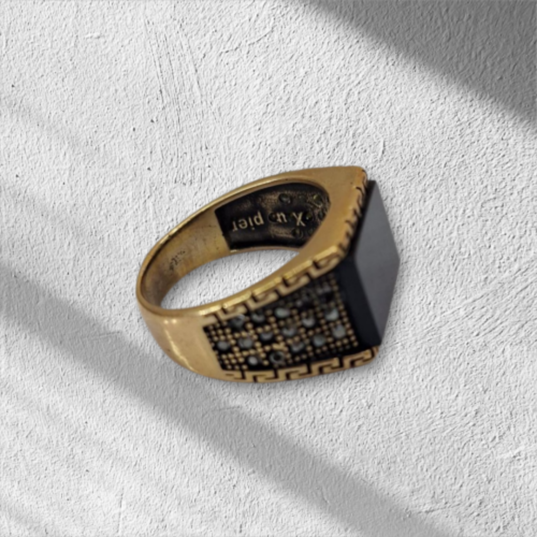 انگشتر (طلا روس)