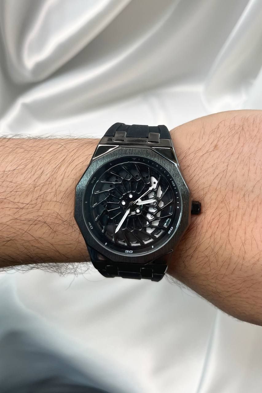 ساعت مردانه طرح رینگی X-LOTS | الهام از رینگ خودرو با لنت رنگی