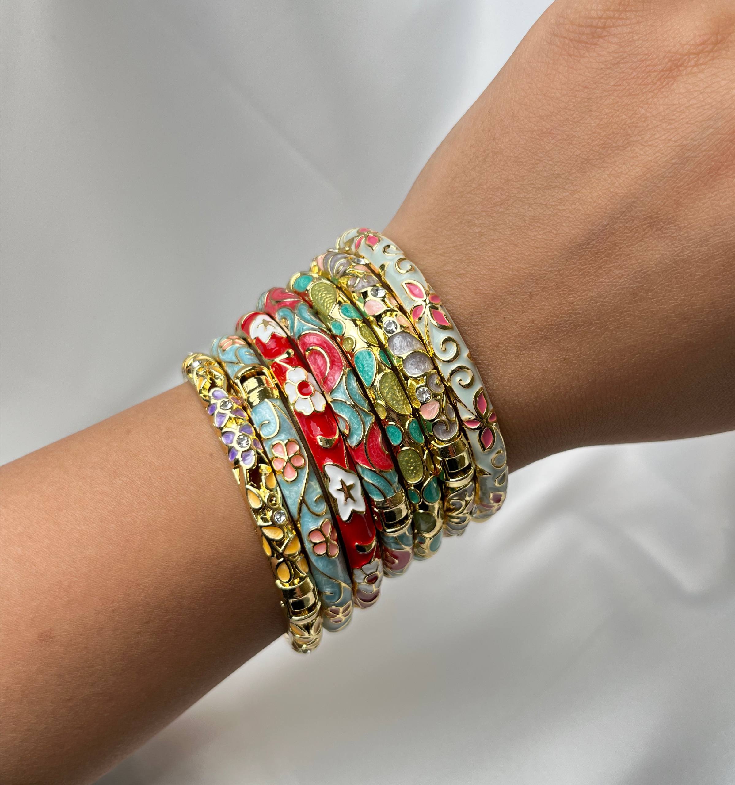 النگو میناکاری زنانه رنگارنگ | طراحی هنری، سبک و بادوام