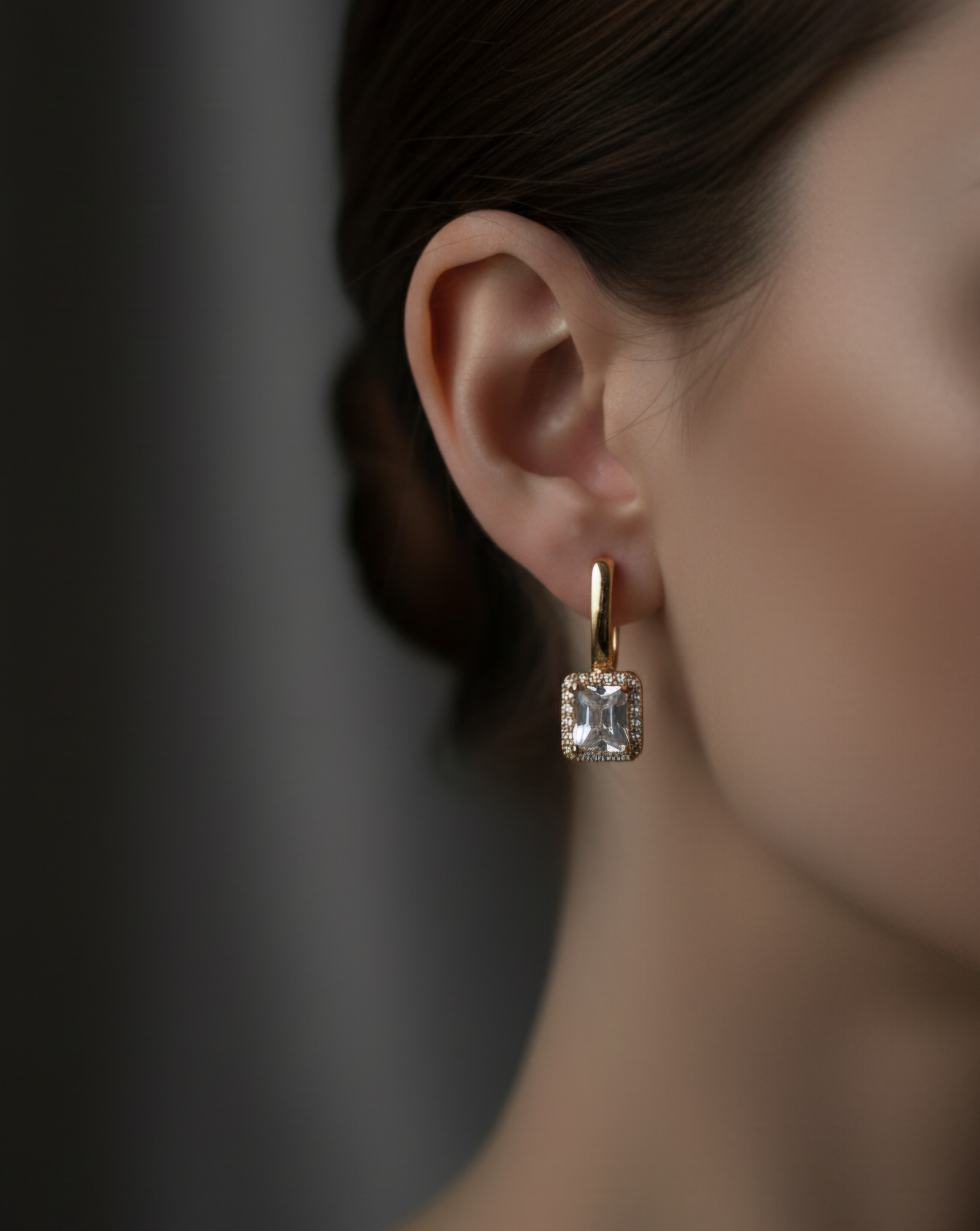 گوشواره جواهری ژوپینگ — نگین‌دار و درخشان، مناسب مهمانی و استایل خاص