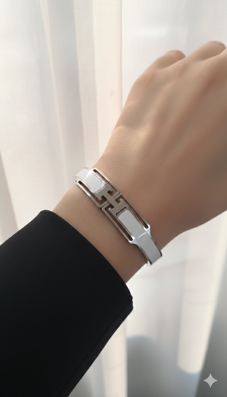 دستبند هرمس زنانه